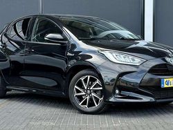 Zwart Gebruikt 2020 Toyota Yaris Hybrid Hatchback | € 20.950 (Iets duurder)