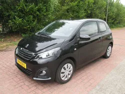Zwart, metallic lak Gebruikt 2017 Peugeot 108 Active Hatchback | € 6.995 (Goede deal)