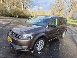 Gebruikt 2012 VW Touran Highline MPV | € 7.500 (Goede deal)