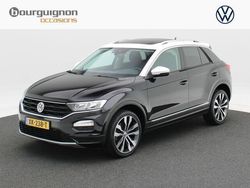 Zwart Gebruikt 2018 VW T-Roc Style SUV | € 18.850 (Eerlijke prijs)