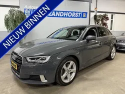 Grijs Gebruikt 2019 Audi A3 Sportback Sport Hatchback | € 19.995 (Eerlijke prijs)
