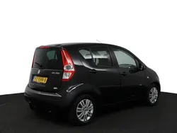 Zwart Gebruikt 2012 Suzuki Splash Exclusive Hatchback | € 6.950 (Iets duurder)