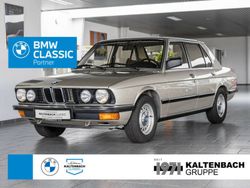 Beigebronzitbeige / metallic Gebruikt 1984 BMW 520 Comfort Edition Sedan | € 18.890