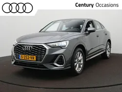 Grijs Gebruikt 2022 Audi Q3 Basis SUV | € 37.900