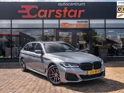 Grijs Gebruikt 2023 BMW 530e Comfort Edition Stationwagen | € 41.950 (Super prijs)