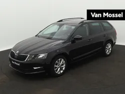 Zwart Gebruikt 2020 Skoda Octavia Ambition Stationwagen | € 20.900 (Eerlijke prijs)