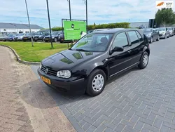 Zwart Gebruikt 1999 VW Golf IV Hatchback | € 1.699 (Eerlijke prijs)
