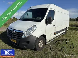 Wit Gebruikt 2017 Opel Movano Van | € 5.199