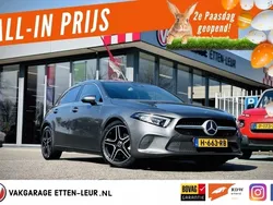 Grijs Gebruikt 2020 Mercedes A180 Advantage Hatchback | € 29.985 (Eerlijke prijs)