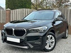 Zwart (metallic) Gebruikt 2020 BMW X1 Executive SUV | € 21.995 (Super prijs)