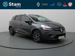 Grijs metallic Gebruikt 2019 Renault Clio GrandTour Intens Stationwagen | € 11.990 (Iets duurder)