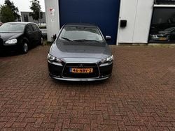 Grijs Gebruikt 2010 Mitsubishi Lancer Sportback Edition Hatchback | € 2.999 (Duur)