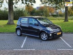 Zwart Gebruikt 2005 Daihatsu Sirion Hatchback | € 1.999 (Eerlijke prijs)