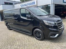 Zwart Nieuw 2024 Renault Trafic Van | € 28.750 (Goede deal)