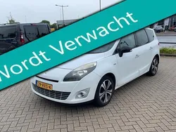 Wit Gebruikt 2011 Renault Grand Scénic III Bose Edition MPV | € 3.745 (Eerlijke prijs)