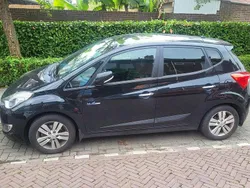 Zwart Gebruikt 2013 Hyundai ix20 MPV | € 3.999 (Goede deal)
