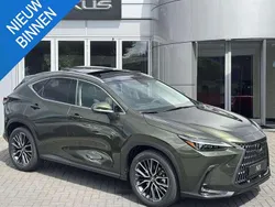 Groen Nieuw 2025 Lexus NX450h+ President Line SUV | € 80.832 (Duur)
