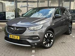 Grijs, metallic lak Gebruikt 2020 Opel Grandland X Business SUV | € 19.450 (Goede deal)