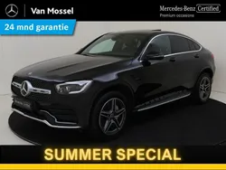 Zwart Gebruikt 2021 Mercedes GLC300 AMG line Coupé | € 48.945 (Eerlijke prijs)