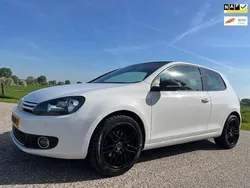 Wit Gebruikt 2009 VW Golf VI Comfortline Hatchback | € 5.450 (Eerlijke prijs)