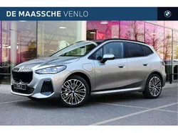 Grijs, metallic lak Nieuw 2025 BMW 225 Active Tourer Executive MPV | € 64.677