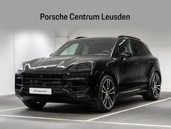 Zwart Nieuw 2025 Porsche Cayenne SUV | € 178.848 (Duur)