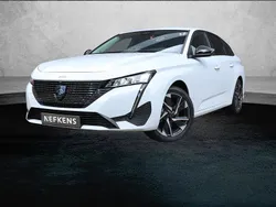 Wit Gebruikt 2024 Peugeot 308 Allure Stationwagen | € 25.875 (Goede deal)