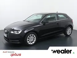 Zwart Gebruikt 2015 Audi A3 Sportback Attraction Hatchback | € 13.940 (Goede deal)