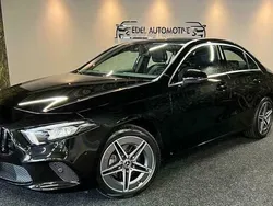 Zwart Gebruikt 2020 Mercedes A200 Premium Plus Sedan | € 27.685 (Goede deal)