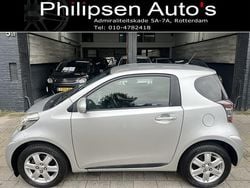 Grijs Gebruikt 2010 Toyota iQ Comfort Hatchback | € 5.250 (Eerlijke prijs)