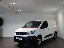 Overig Gebruikt 2021 Peugeot Partner Premium MPV | € 16.744 (Duur)