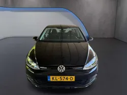 Zwart Gebruikt 2016 VW Golf VII Stationwagen | € 12.500 (Eerlijke prijs)