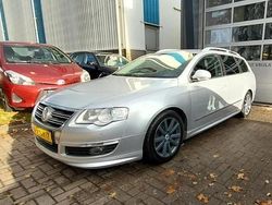 Grijs Gebruikt 2010 VW Passat Highline Stationwagen | € 3.750 (Eerlijke prijs)