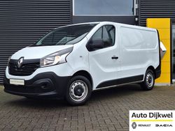 Wit Gebruikt 2018 Renault Trafic Komfort Van | € 15.190 (Eerlijke prijs)