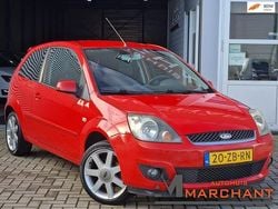 Rood Gebruikt 2007 Ford Fiesta Futura Hatchback | € 1.299 (Eerlijke prijs)