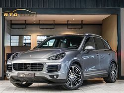 Grijs Gebruikt 2016 Porsche Cayenne Turbo SUV | € 999.999
