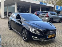 Zwart Gebruikt 2013 Volvo V60 Momentum Stationwagen | € 10.750 (Iets duurder)