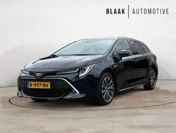 Blauw Gebruikt 2022 Toyota Corolla Executive Stationwagen | € 25.995 (Goede deal)