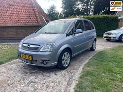 Grijs Gebruikt 2008 Opel Meriva MPV | € 1.450 (Goede deal)