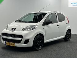 Wit Gebruikt 2012 Peugeot 107 Hatchback | € 3.000 (Eerlijke prijs)