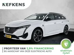 Wit Gebruikt 2024 Peugeot e-308 GT Hatchback | € 30.425 (Goede deal)