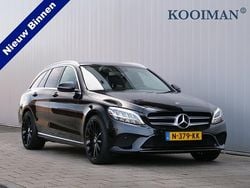 Zwart Gebruikt 2020 Mercedes C180 Business Stationwagen | € 25.950 (Goede deal)
