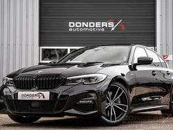 Zwart Gebruikt 2019 BMW 330 Executive Sedan | € 33.495 (Eerlijke prijs)