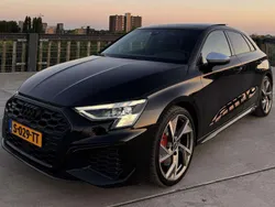 Zwart Gebruikt 2020 Audi S3 Hatchback | € 43.995 (Eerlijke prijs)