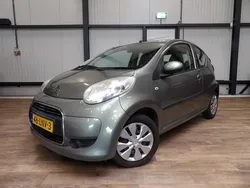 Groen, metallic lak Gebruikt 2010 Citroën C1 Hatchback | € 1.290 (Goede deal)