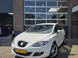 Wit Gebruikt 2008 Seat Leon Reference Hatchback | € 3.895 (Eerlijke prijs)