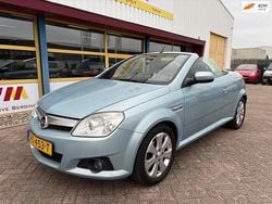 Blauw Gebruikt 2009 Opel Tigra Cabriolet | € 3.750 (Eerlijke prijs)