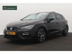 Zwart Gebruikt 2018 Seat Leon FR Hatchback | € 20.945 (Eerlijke prijs)