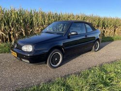 Blauw Gebruikt 2000 VW Golf Cabriolet Trendline Cabriolet | € 2.250 (Eerlijke prijs)