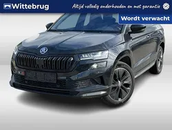 Zwart Gebruikt 2022 Skoda Karoq Business Line SUV | € 34.950 (Eerlijke prijs)